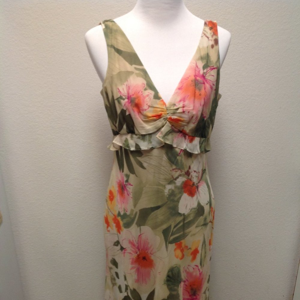 Maggy London – 100% Silk Sleeveless Multi-Colored Floral Summer Party Dress